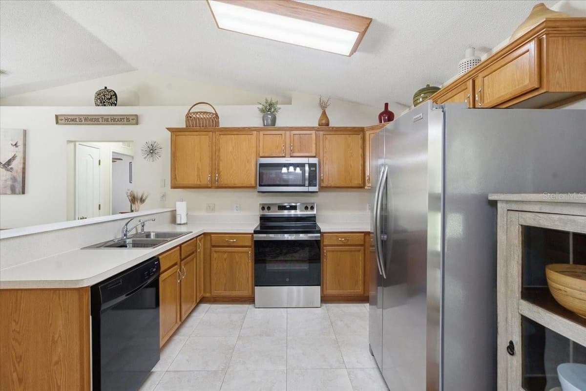 3032 PORTER STREET — photo 10 of 29