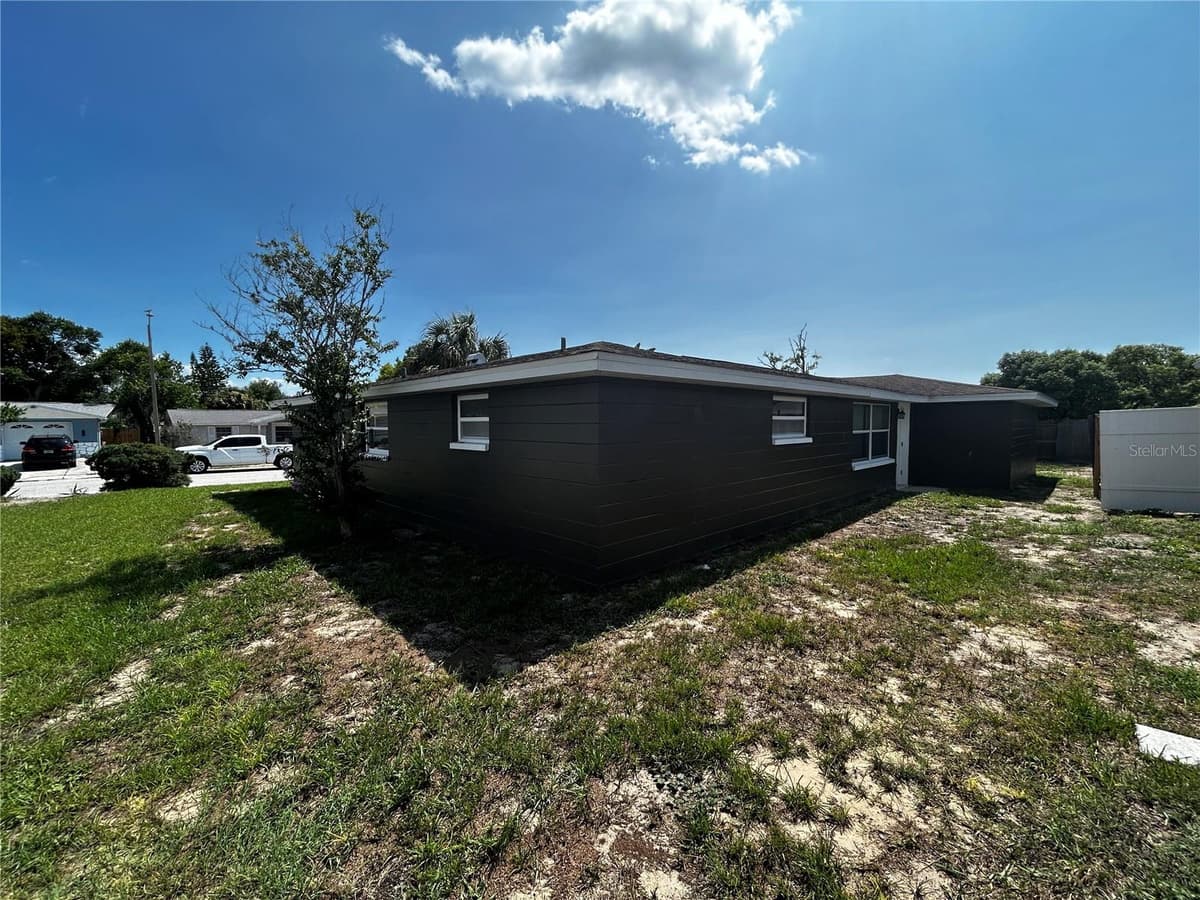 7335 GULF HIGHLANDS DRIVE — photo 49 of 57