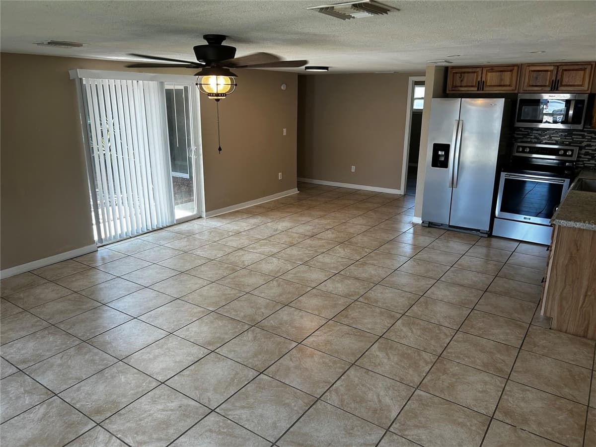 7335 GULF HIGHLANDS DRIVE — photo 37 of 57