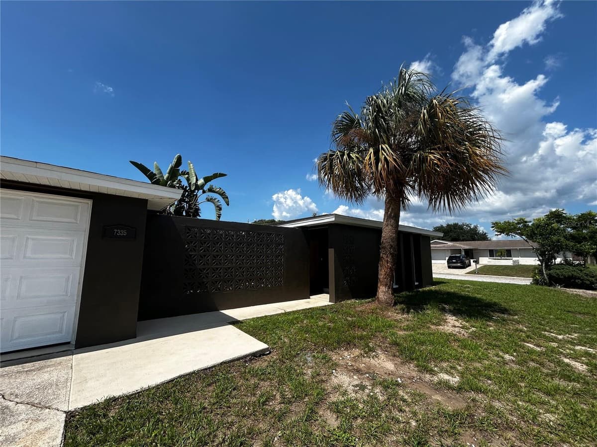 7335 GULF HIGHLANDS DRIVE — photo 44 of 57