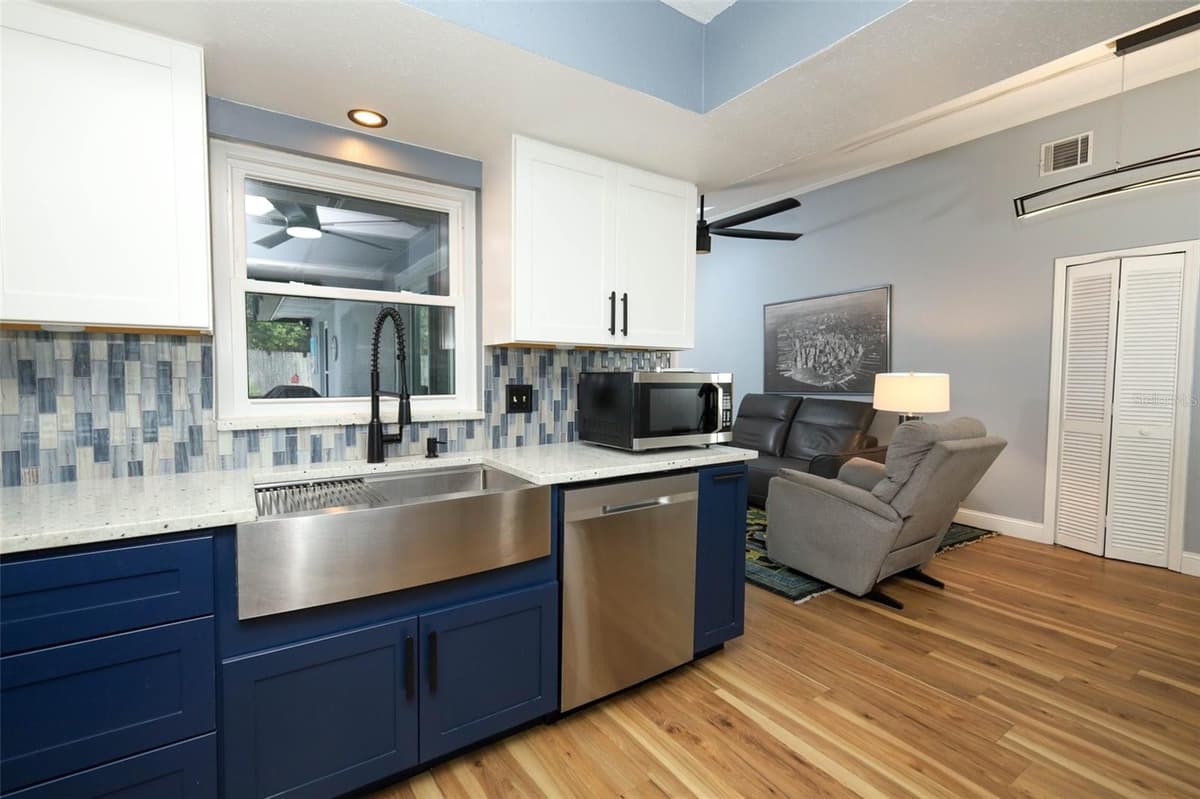 1501 ELF STONE COURT — photo 10 of 38