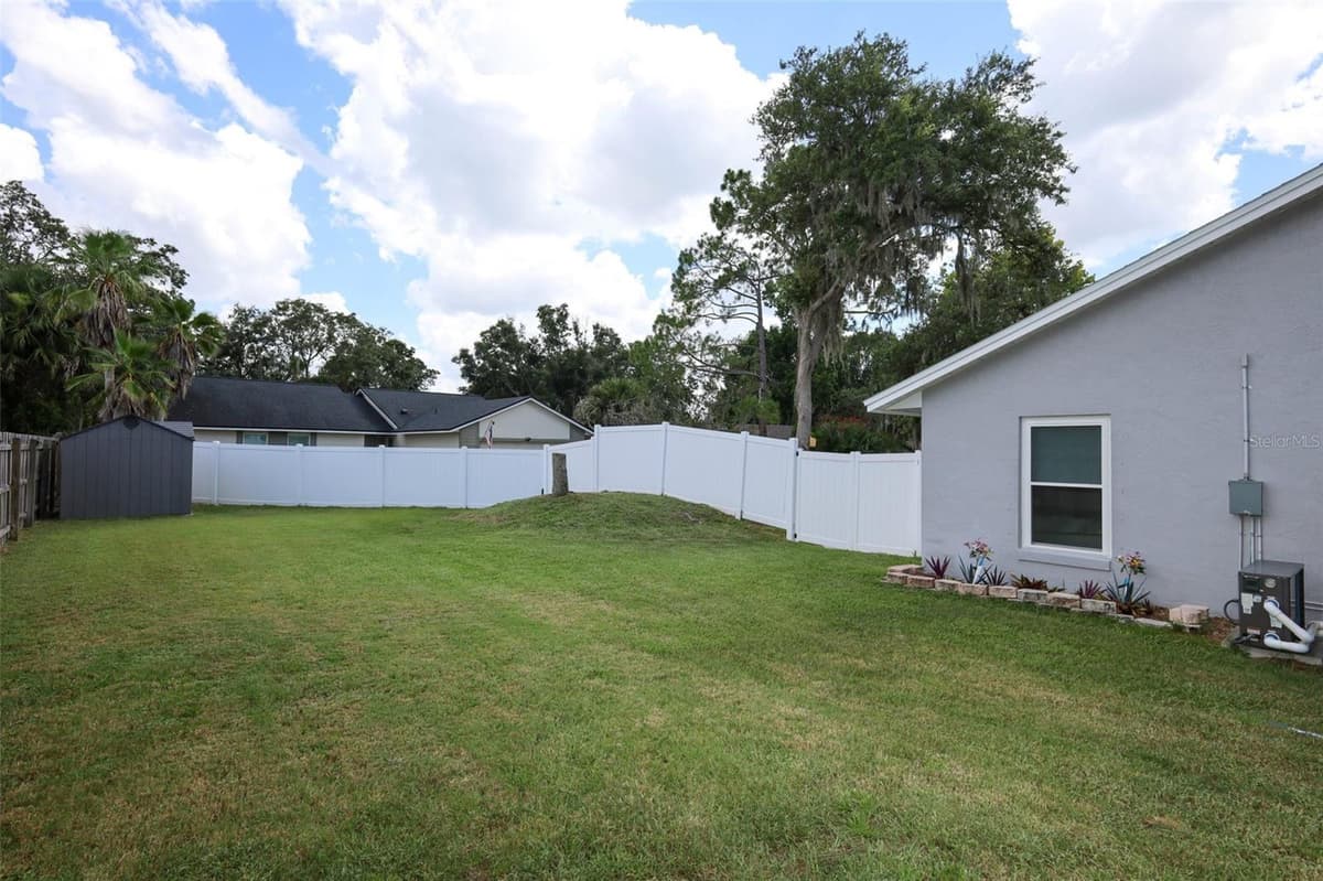 1501 ELF STONE COURT — photo 31 of 38