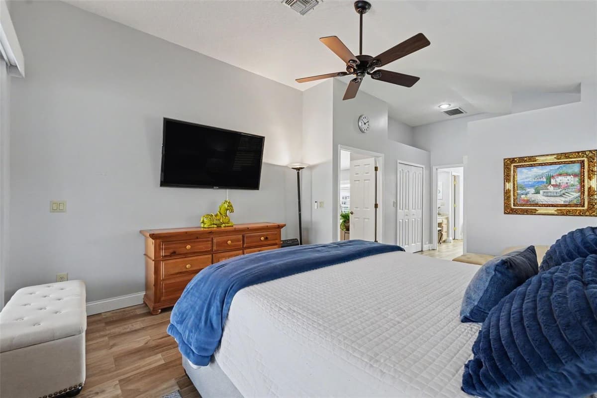 2782 SCOBEE DRIVE — photo 10 of 38