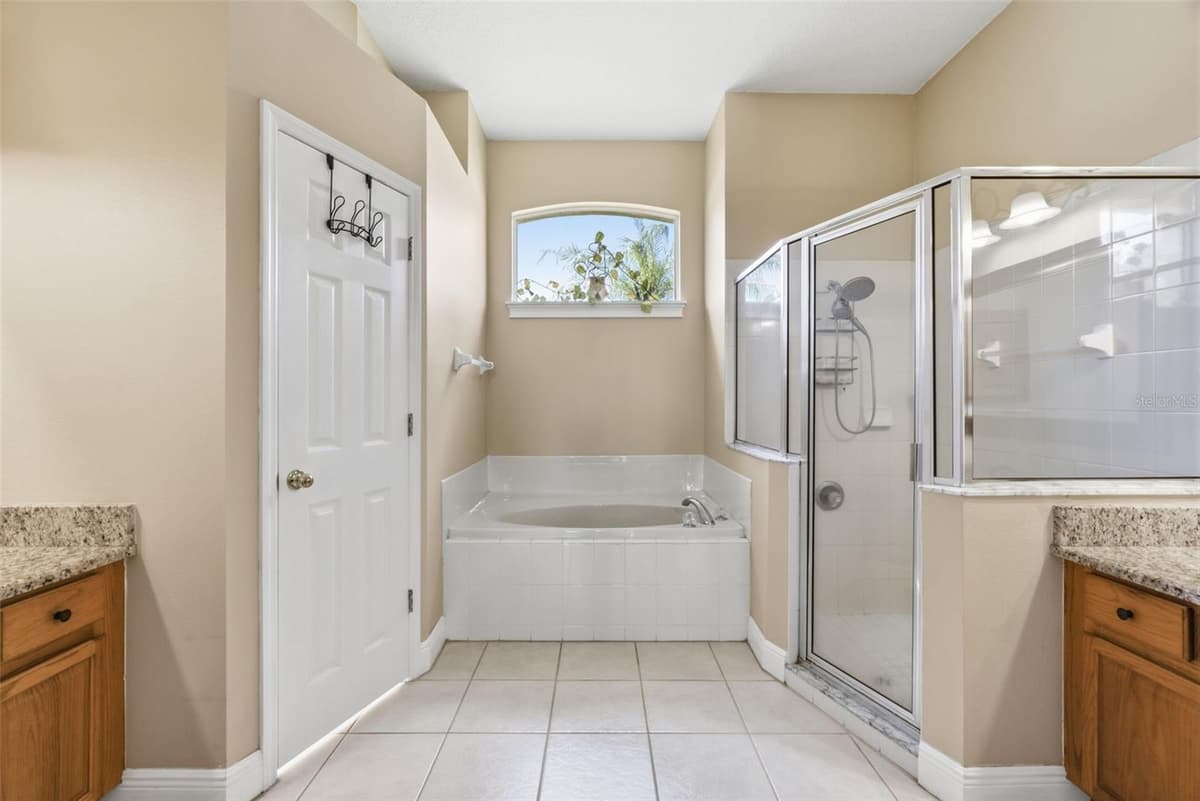 4704 RED WARBLER LANE — photo 27 of 54