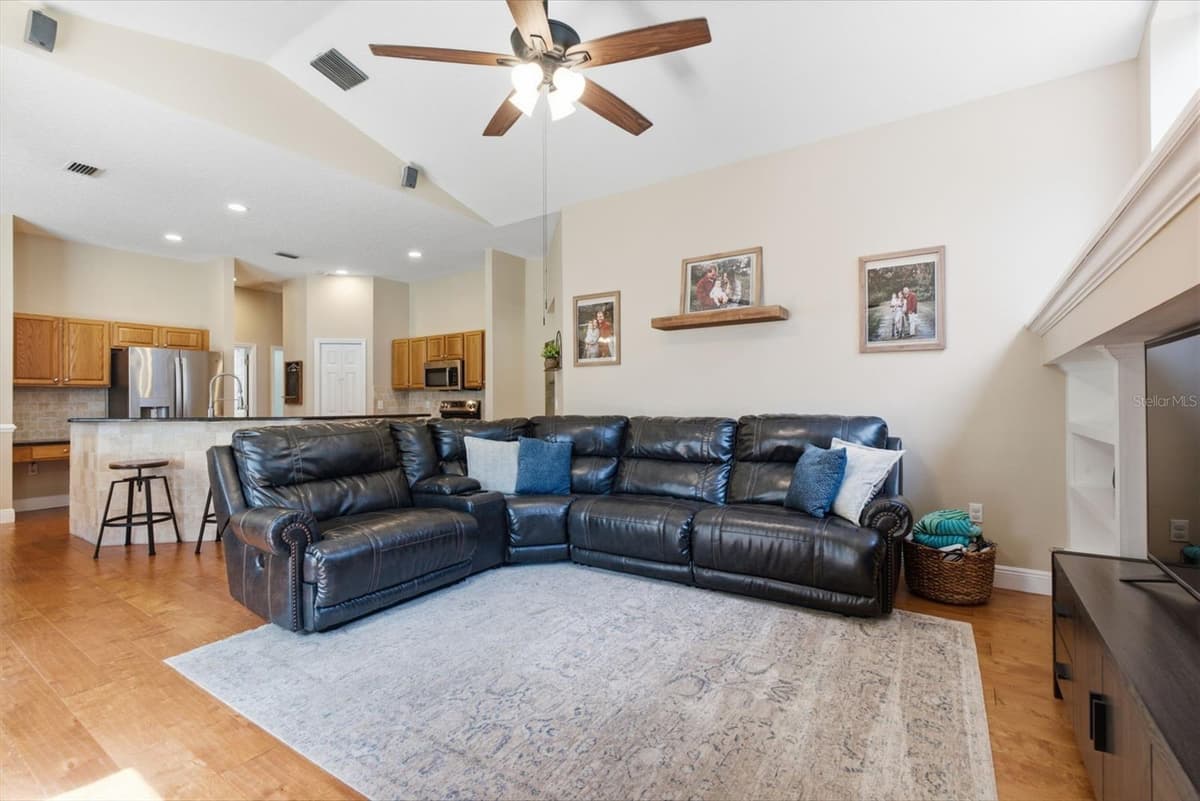 4704 RED WARBLER LANE — photo 21 of 54