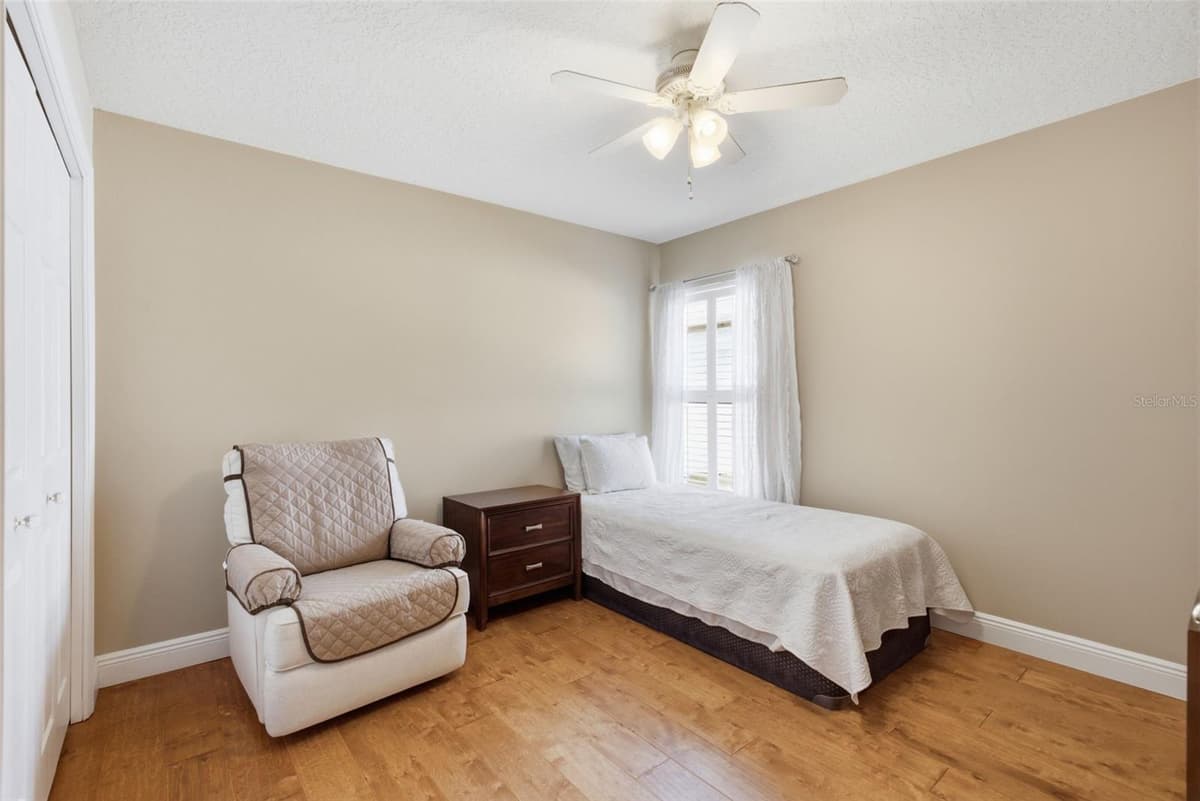 4704 RED WARBLER LANE — photo 36 of 54