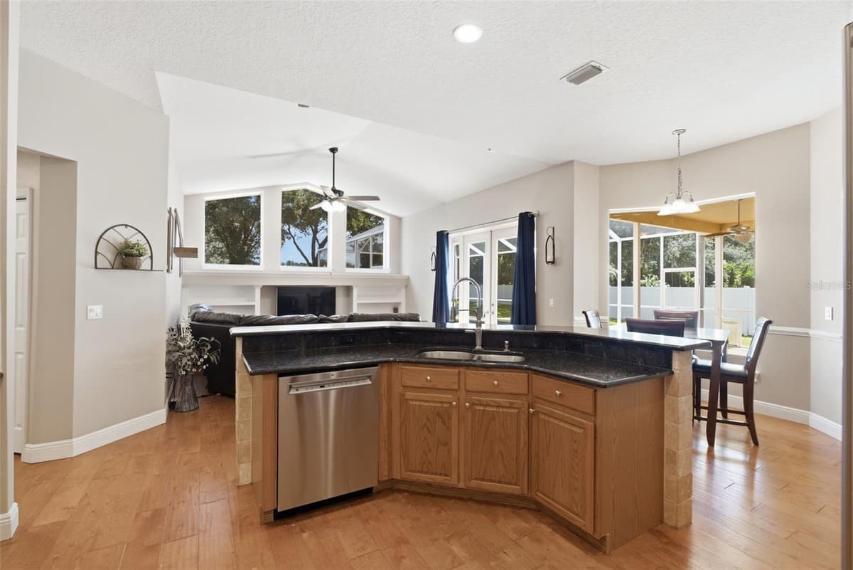 4704 RED WARBLER LANE — photo 16 of 54