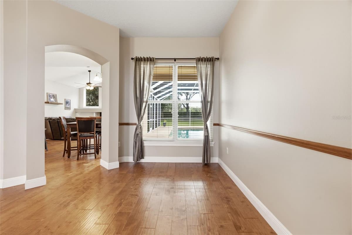 4704 RED WARBLER LANE — photo 11 of 54