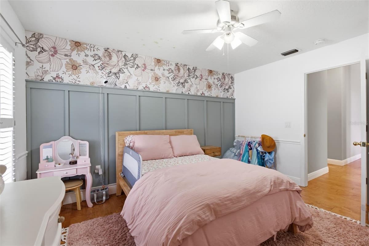 4704 RED WARBLER LANE — photo 33 of 54
