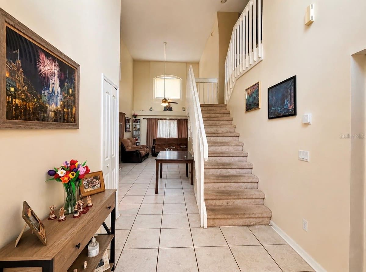 2728 EMERSON LANE — photo 4 of 8