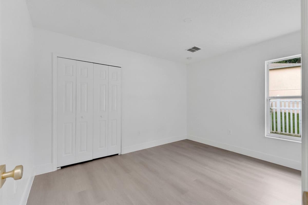 46 CORDONA DRIVE — photo 31 of 51