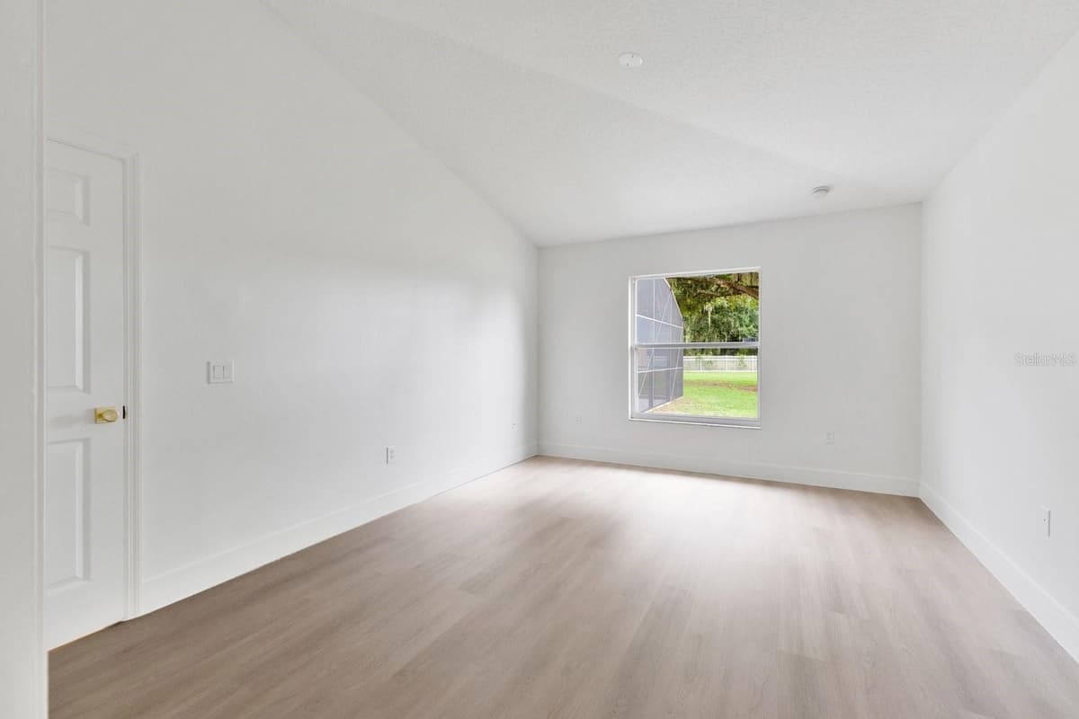 46 CORDONA DRIVE — photo 22 of 51