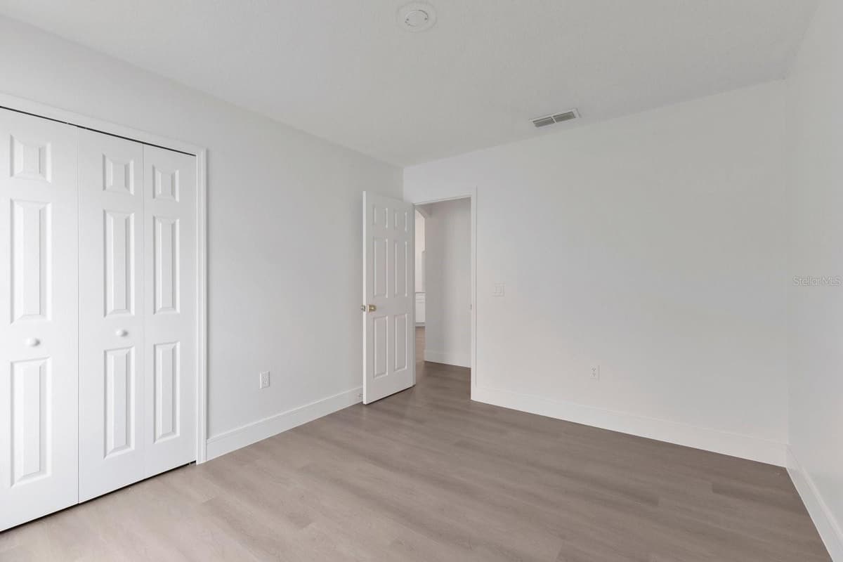 46 CORDONA DRIVE — photo 29 of 51