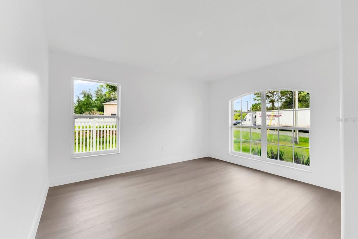 46 CORDONA DRIVE — photo 8 of 51