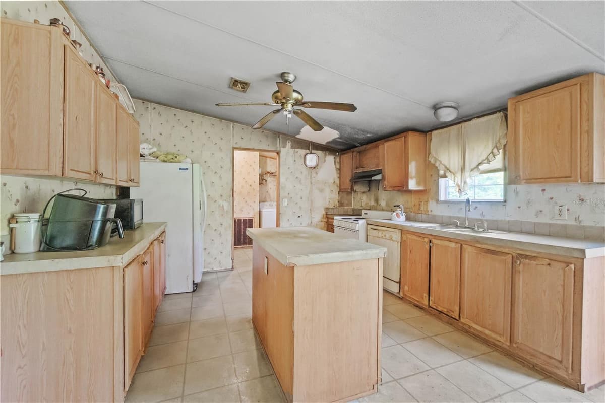 5093 HIGHWAY 273 — photo 17 of 29