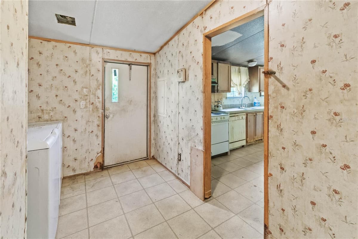 5093 HIGHWAY 273 — photo 18 of 29