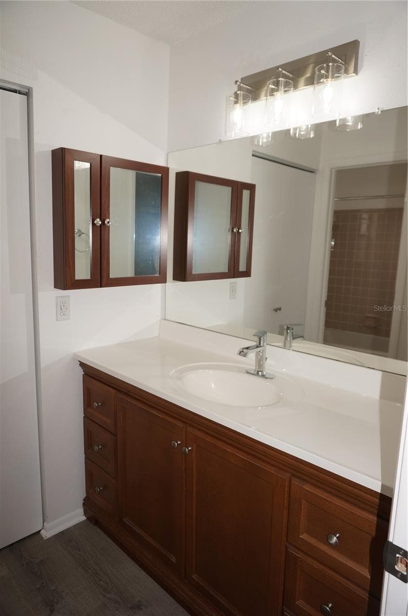 13100 MCCALL ROAD — photo 15 of 35