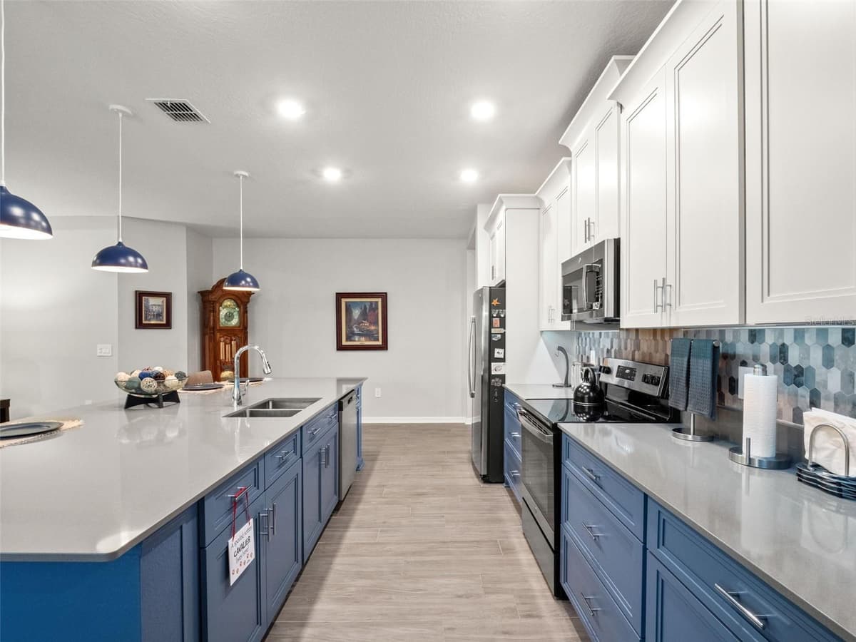 5764 ALENLON WAY — photo 19 of 55