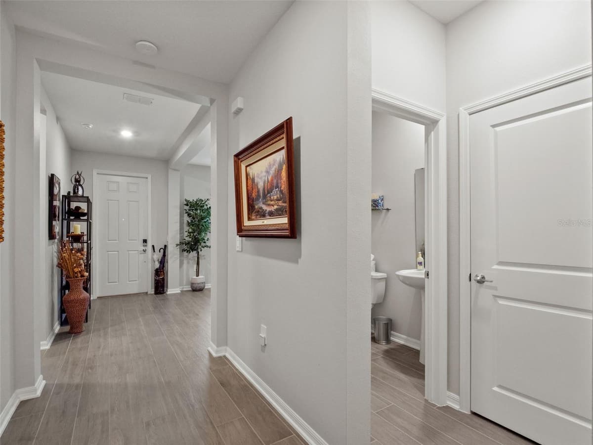 5764 ALENLON WAY — photo 11 of 55