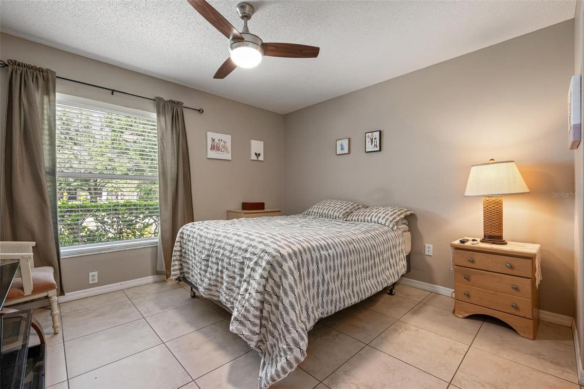 1554 TALLYWOOD DRIVE — photo 7 of 28