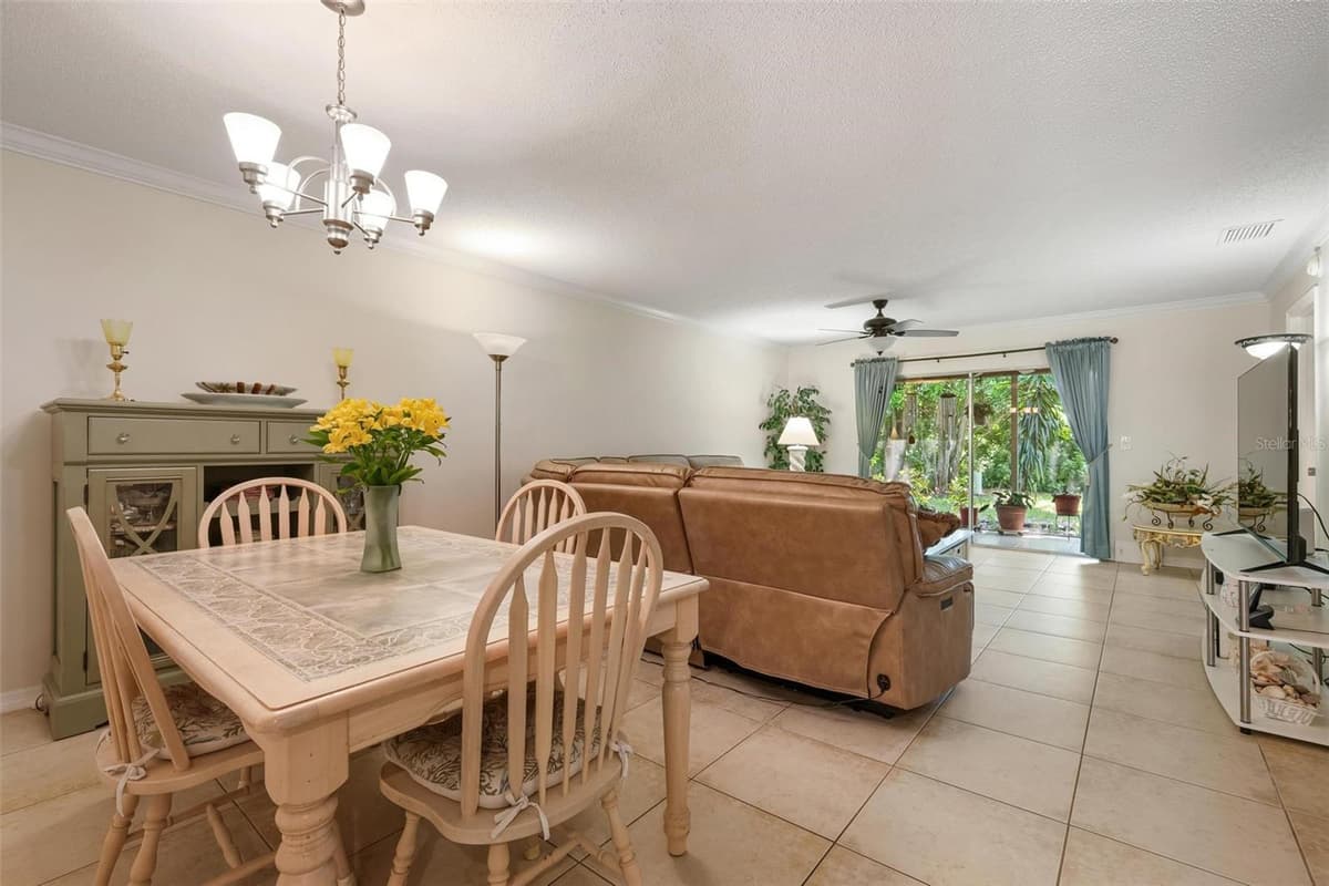 1554 TALLYWOOD DRIVE — photo 10 of 28