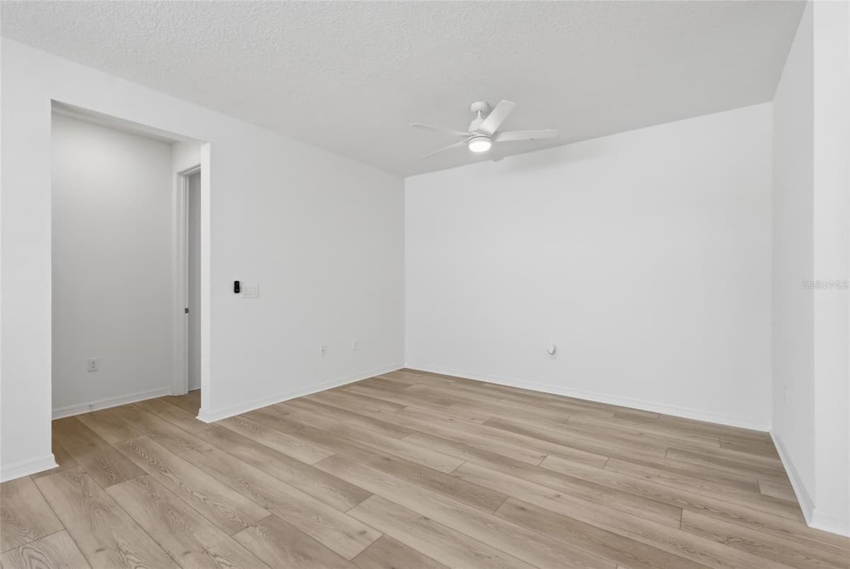 2652 89TH STREET CIRCLE — photo 34 of 54