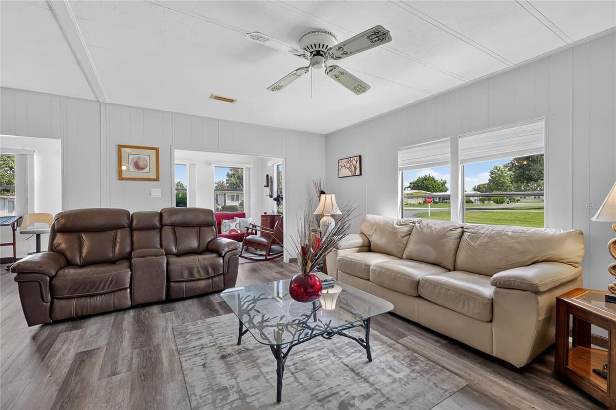 12 BOBWHITE ROAD — photo 11 of 47