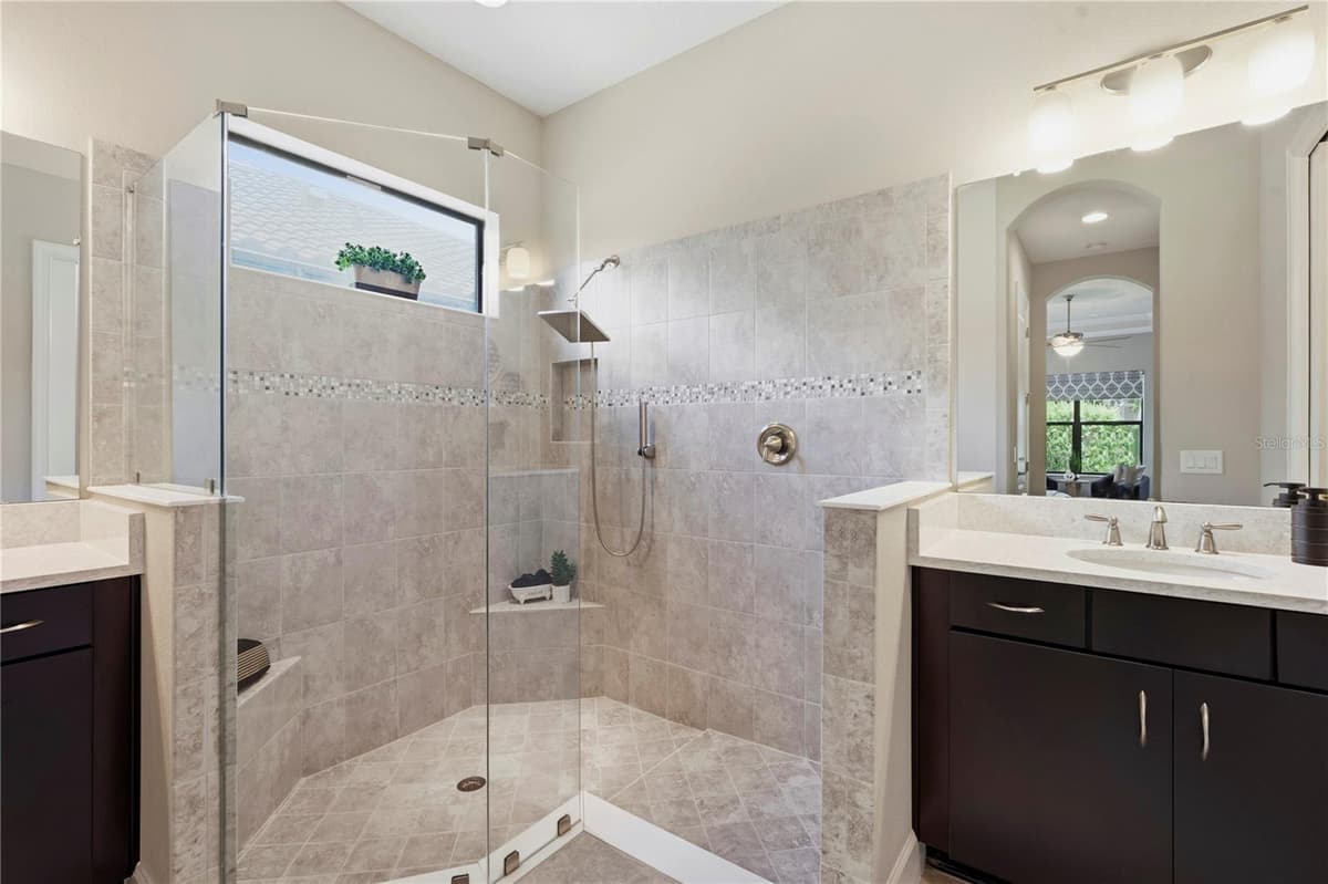 11301 JUGLANS DRIVE — photo 31 of 51