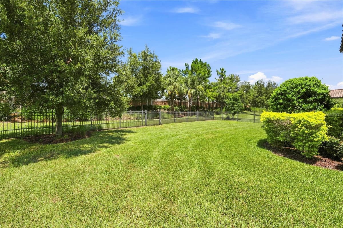 11301 JUGLANS DRIVE — photo 43 of 51