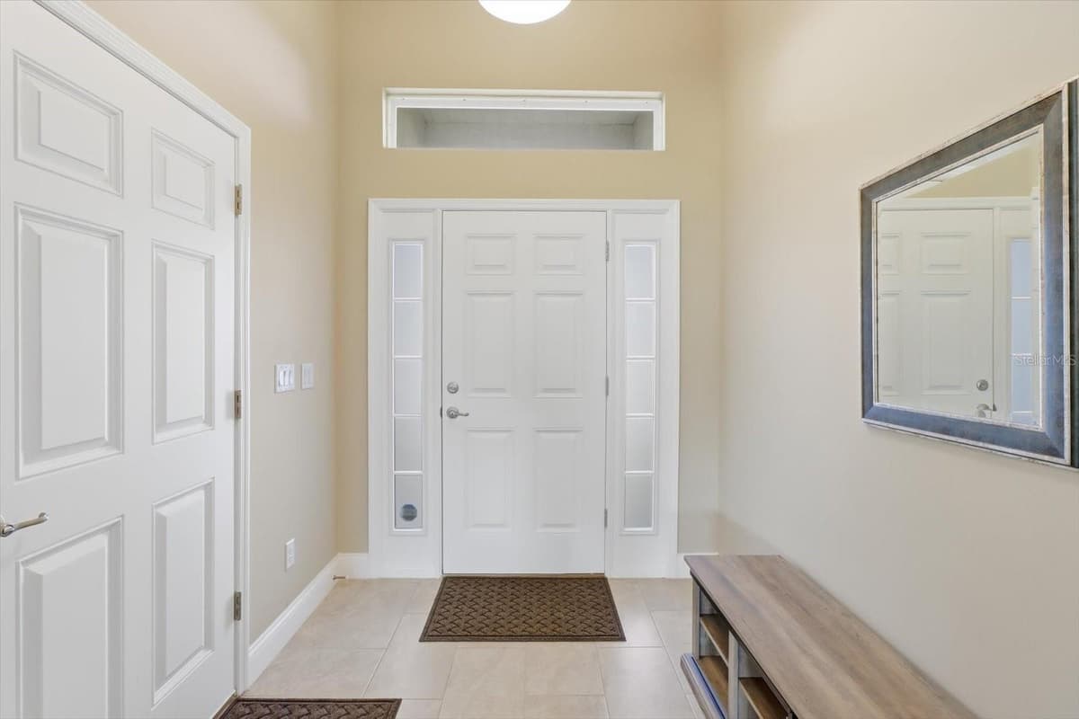 9811 64TH AVENUE — photo 3 of 42