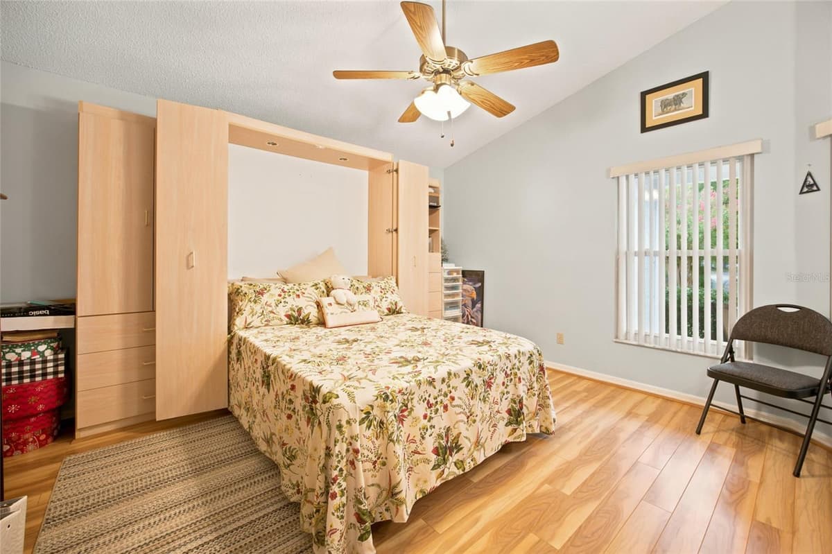9201 91ST CIRCLE — photo 5 of 33