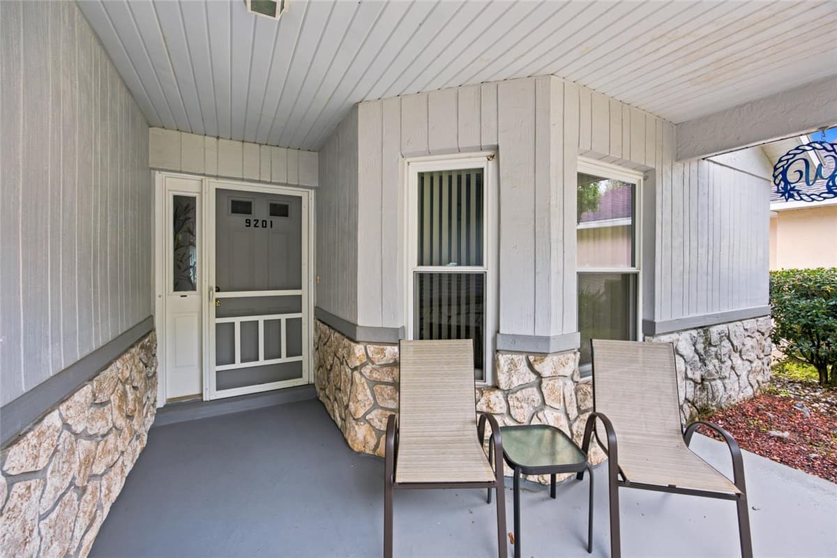 9201 91ST CIRCLE — photo 3 of 33