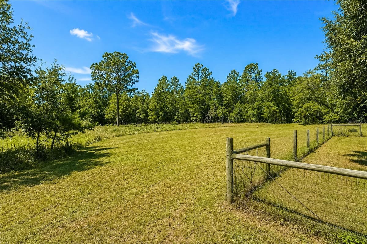181 WINDY HILLS ROAD — photo 6 of 47