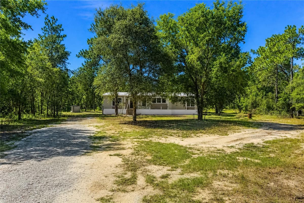 181 WINDY HILLS ROAD — photo 3 of 47