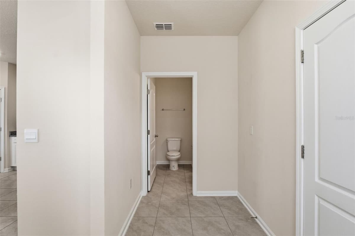 108 REDBUD ROAD — photo 18 of 55