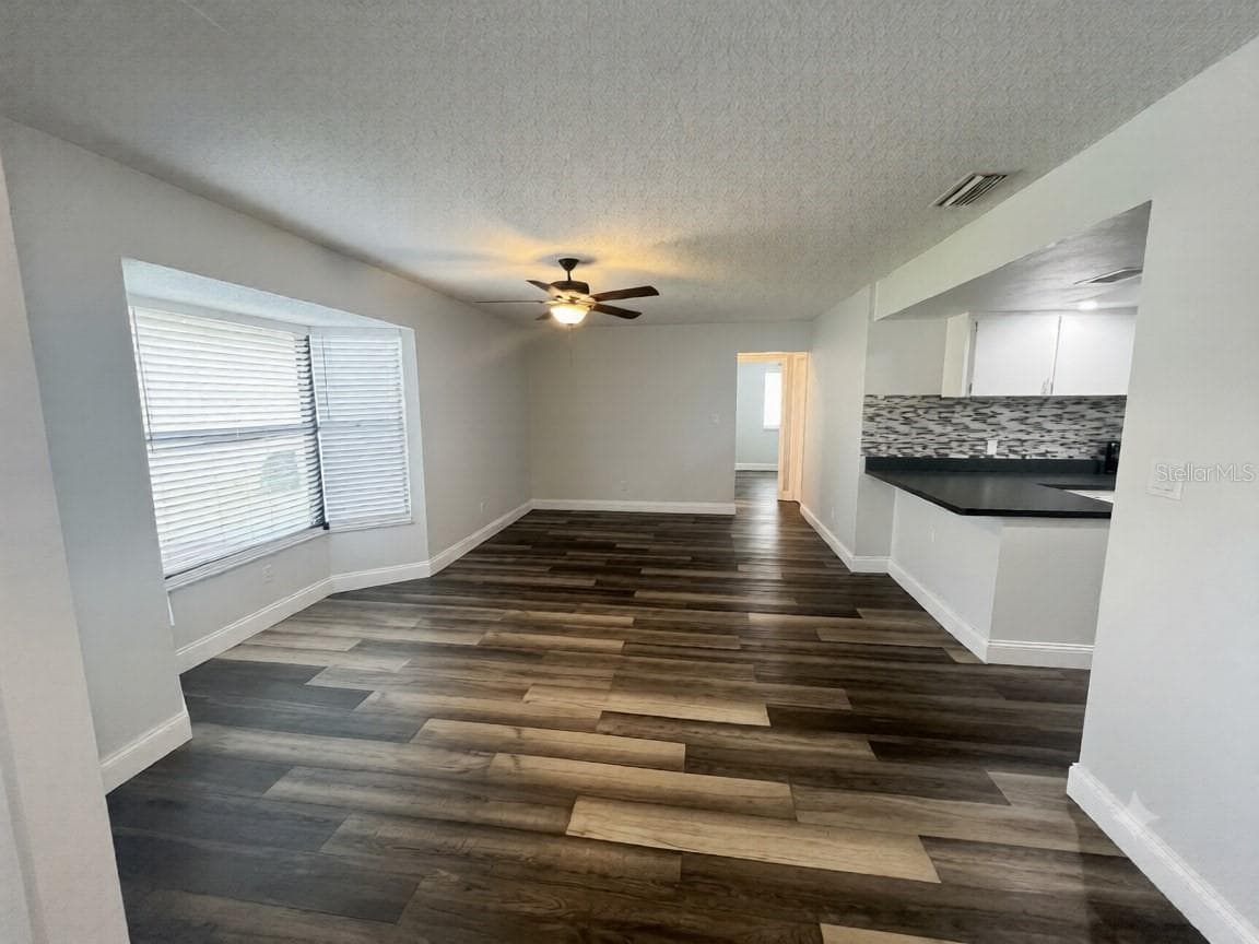 1029 WINDSONG CIRCLE — photo 7 of 11
