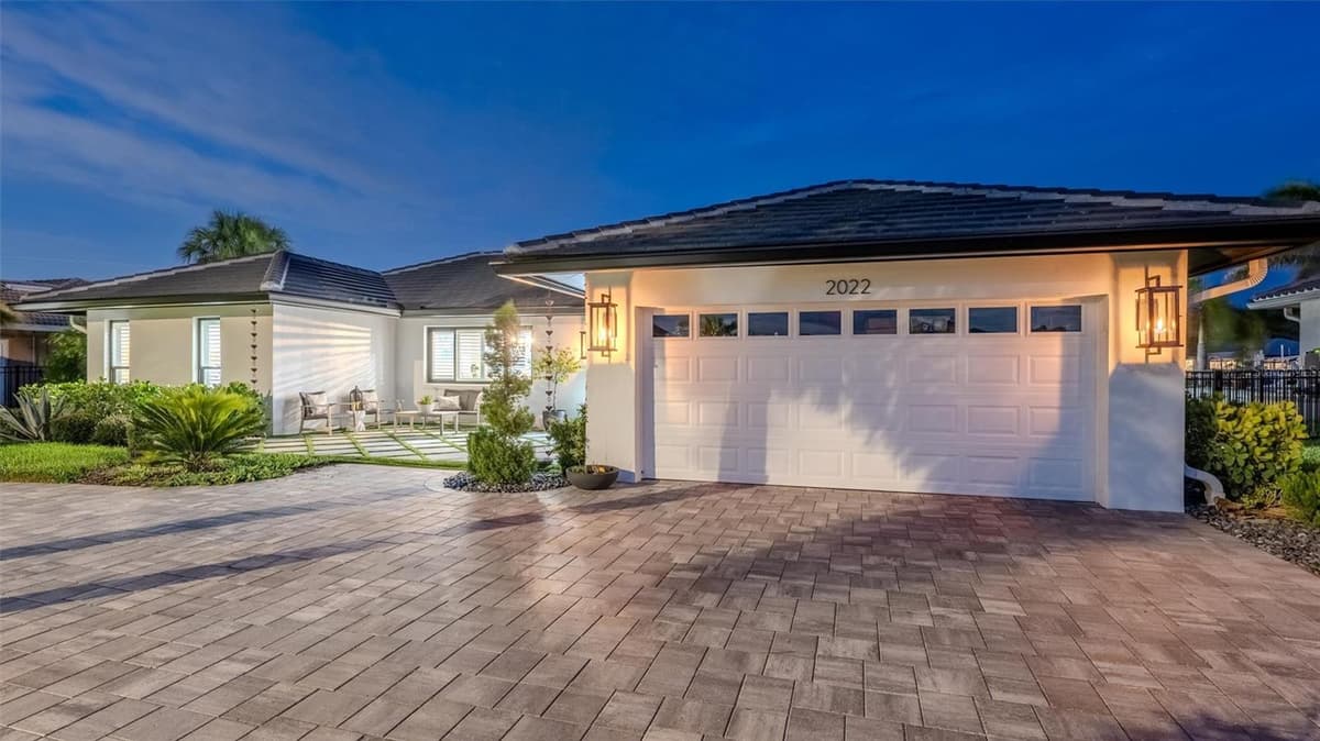 2022 HAWAII AVENUE — photo 75 of 81