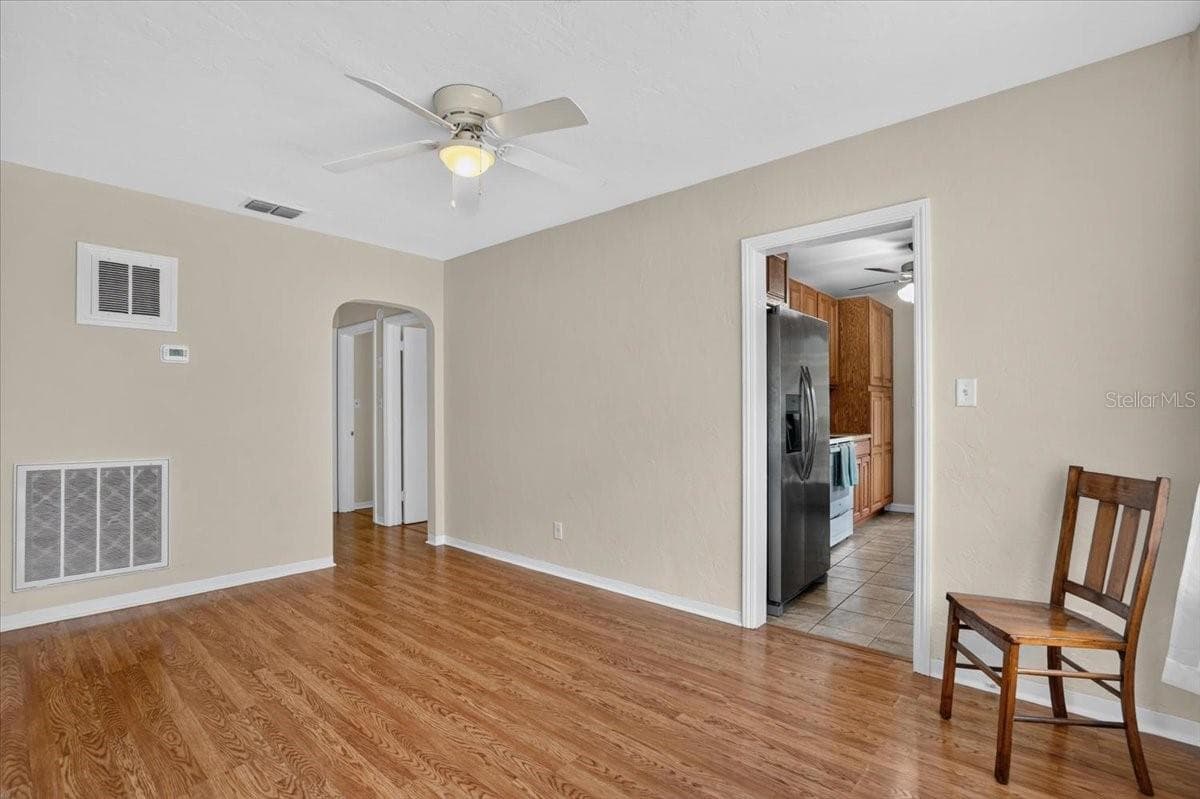 2850 9TH AVENUE — photo 12 of 48