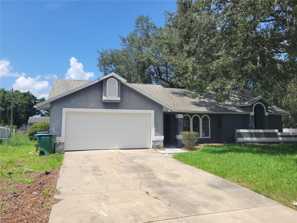 2218 GRETNA DRIVE — photo 1 of 40