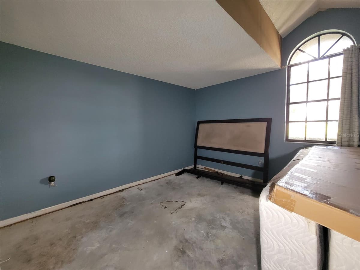 2218 GRETNA DRIVE — photo 14 of 40
