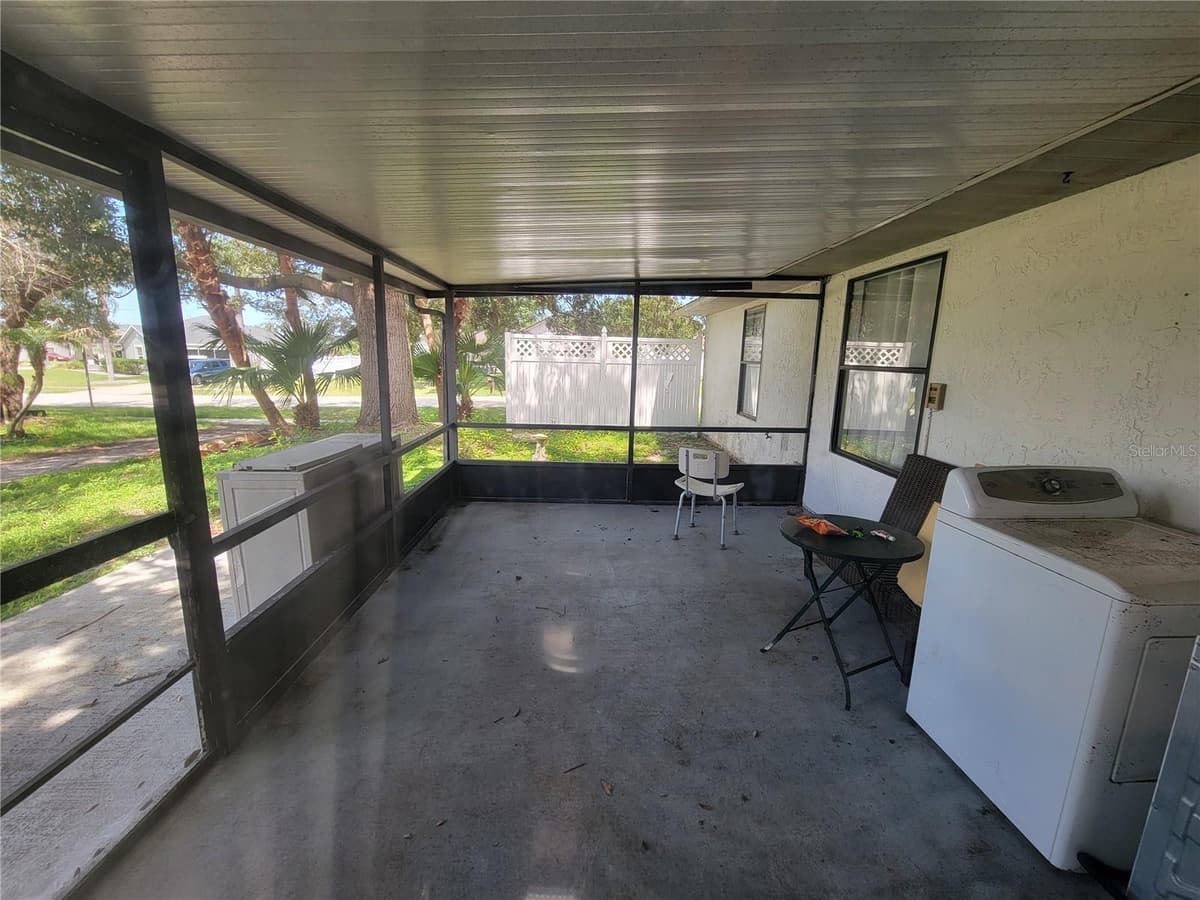2218 GRETNA DRIVE — photo 3 of 40