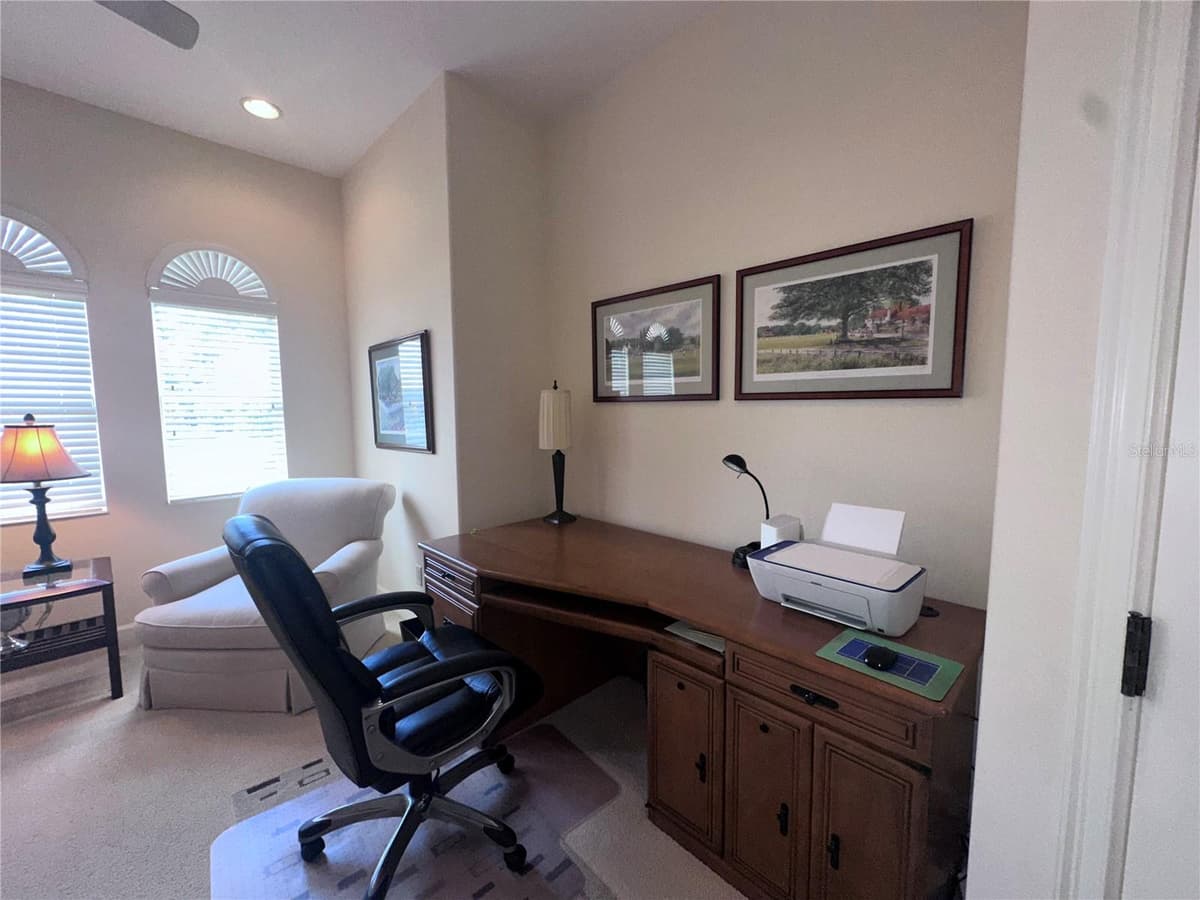 194 MONTELLUNA DRIVE — photo 42 of 91
