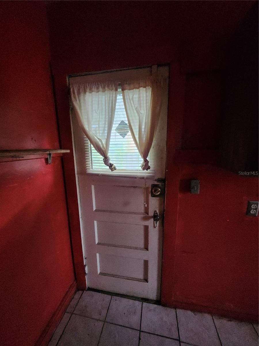 1427 1ST AVENUE — photo 31 of 31