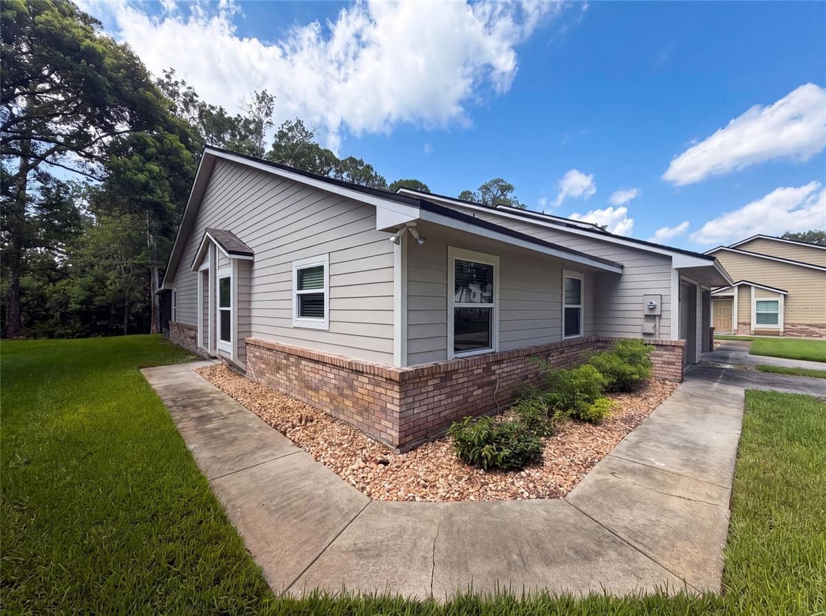 228 BOB WHITE COURT — photo 17 of 18