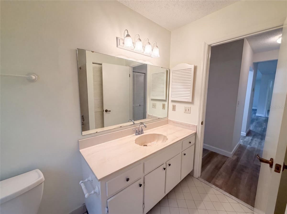 228 BOB WHITE COURT — photo 12 of 18