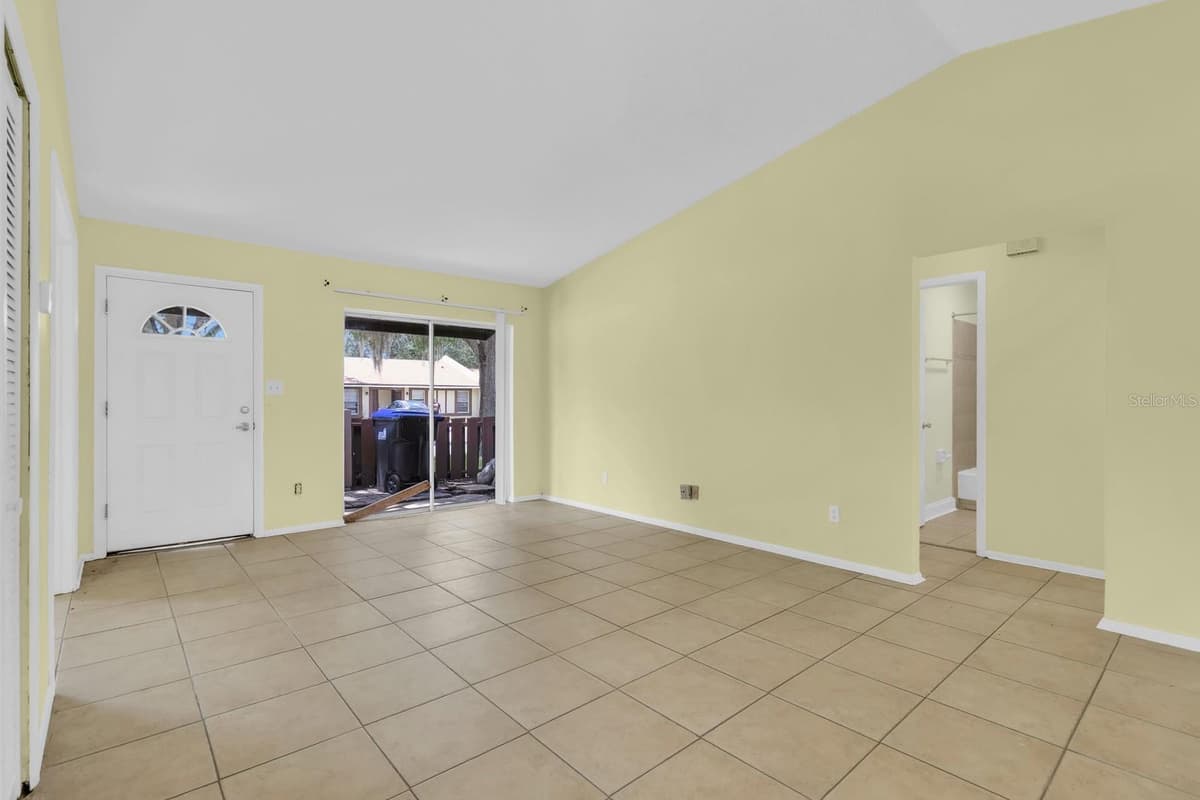 3143 STONECASTLE ROAD — photo 3 of 15