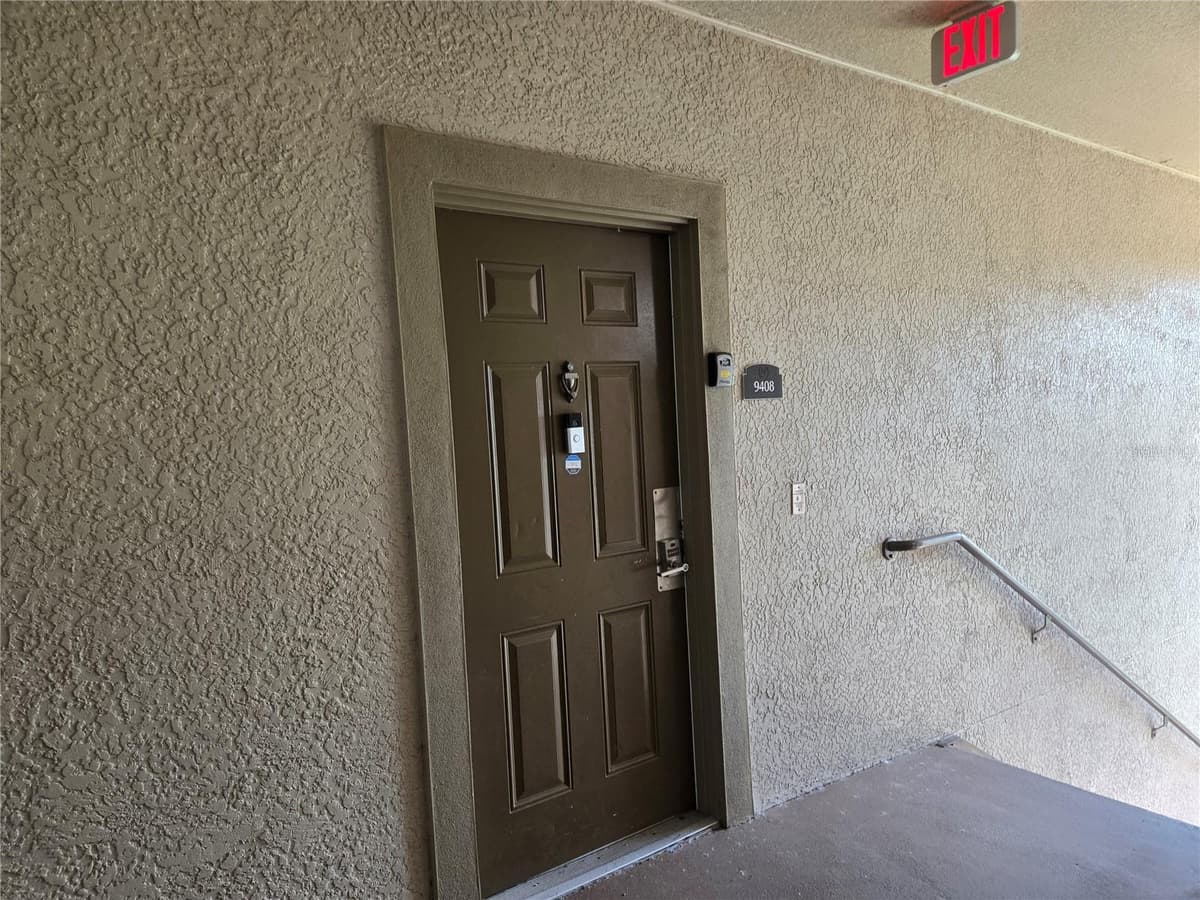 1301 TUSCAN TERRACE — photo 2 of 18