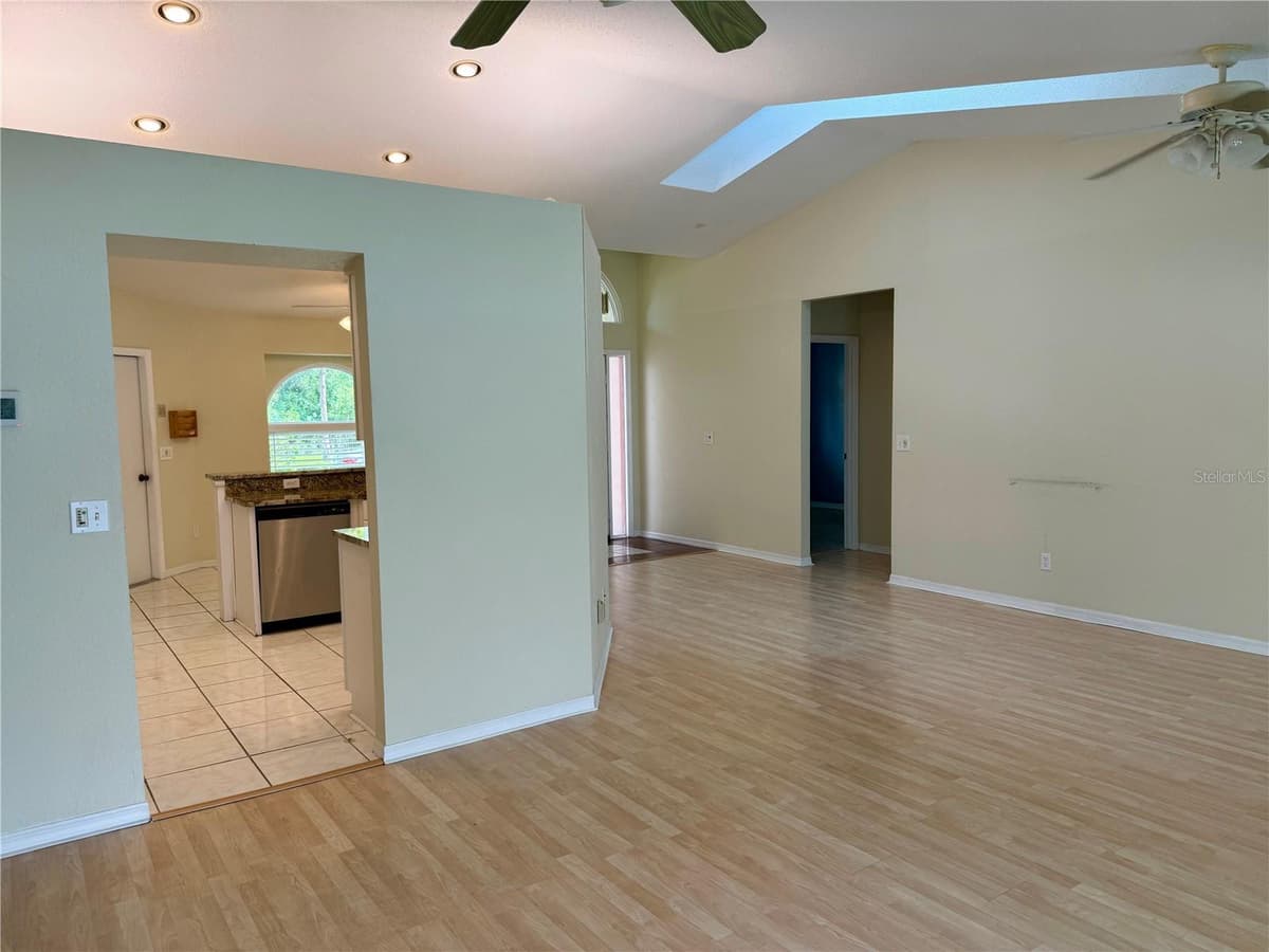 3670 LAKE BOULEVARD — photo 11 of 20