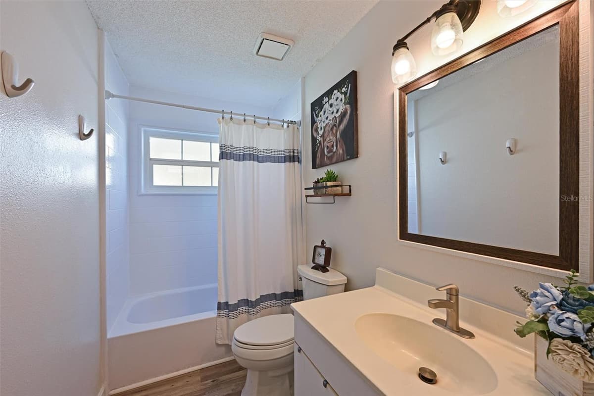 4427 MURFIELD DRIVE — photo 16 of 31