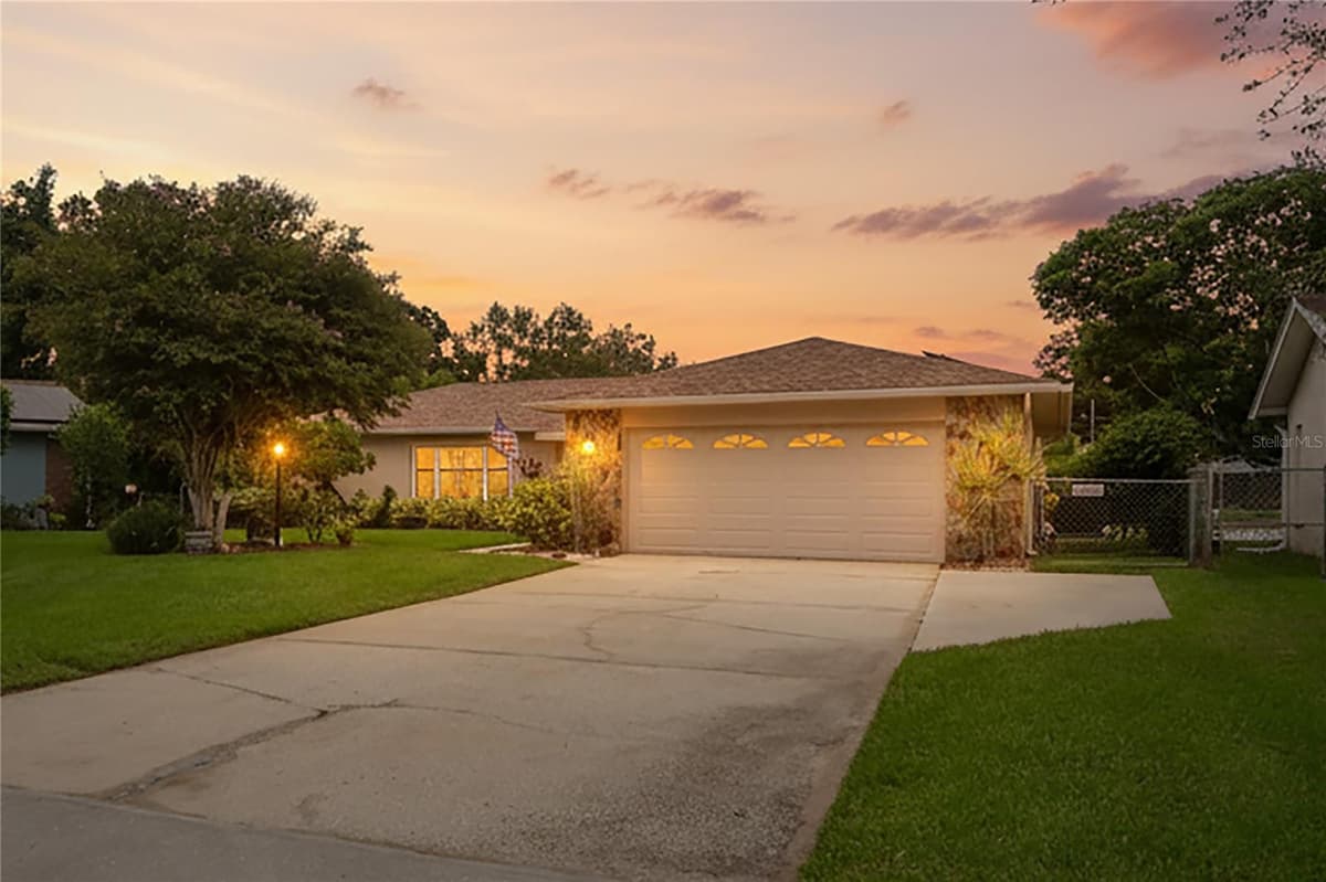 10681 SEMINOLE FOREST STREET — photo 68 of 71
